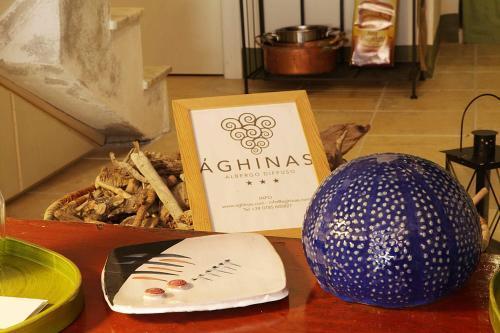Aghinas Bosa Exterior foto